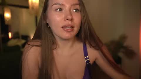 Snapshot of daisy_stacey chatting on June 17, 2026, 6:31 pm Stacey online show from June 17, 2026, 6:31 pm