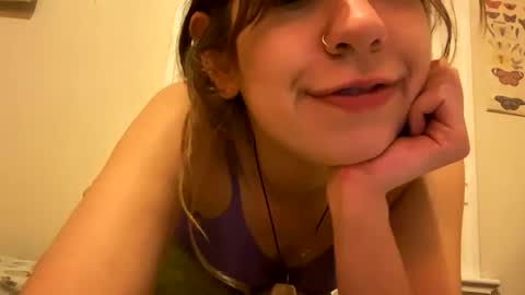 Snapshot of daisybaby699 chatting on April 26, 2026, 7:50 am DaisyB3 online show from April 26, 2026, 7:50 am