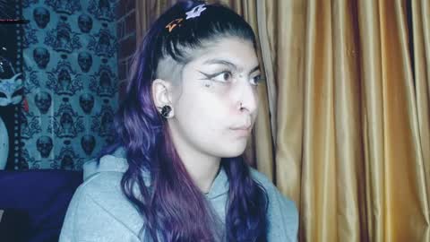    --  -- help me reach 100 hands up  online show from January 30, 2025, 1:44 am