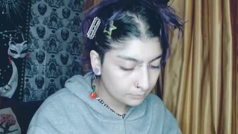    --  -- help me reach 100 hands up  online show from February 28, 2025, 12:43 am