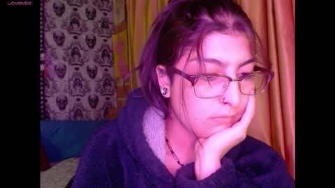    --  -- help me reach 100 hands up  online show from November 7, 2025, 2:55 am