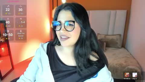Snapshot of dakhota_rouge chatting on June 4, 2026, 3:23 am Dakhota online show from June 4, 2026, 3:23 am