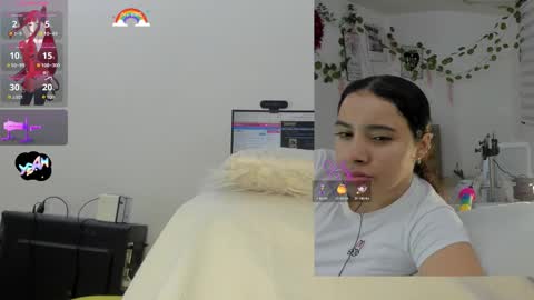 daki_ume_ online show from December 15, 2025, 2:38 am