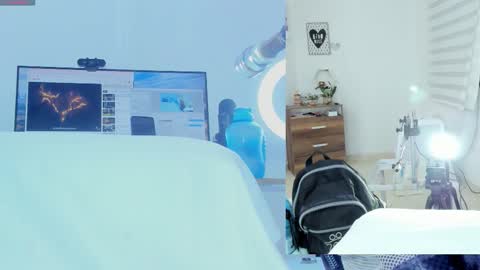 daki_ume_ online show from January 9, 2026, 2:25 am