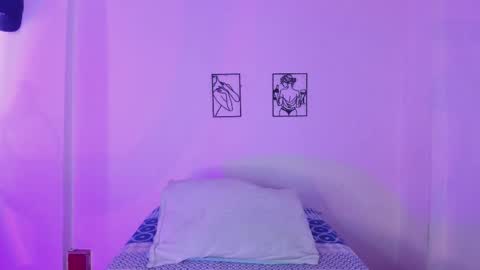 dakostelee1_ online show from February 28, 2026, 1:01 pm