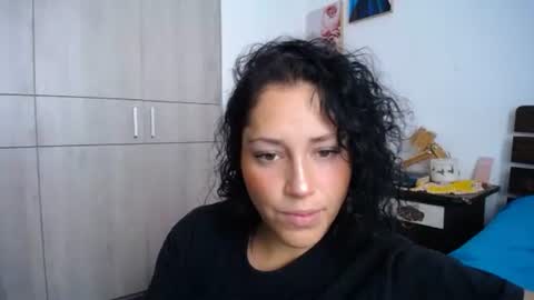 Snapshot of dakota01_ chatting on December 16, 2024, 7:00 pm IG dakotasofiaa online show from December 16, 2024, 7:00 pm