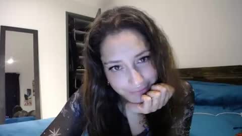 IG  dakotasofiaa online show from April 7, 2026, 12:33 am