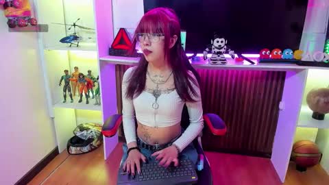 dakota_addams online show from March 17, 2026, 7:17 pm