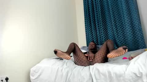 Snapshot of dakota_pariss chatting on June 7, 2026, 8:34 pm dakota_pariss online show from June 7, 2026, 8:34 pm