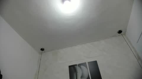 Dakota  online show from September 24, 2025, 12:19 pm