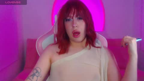 Snapshot of dakota_schiffer6 chatting on March 6, 2025, 8:30 am lia Elizabeth 3 online show from March 6, 2025, 8:30 am