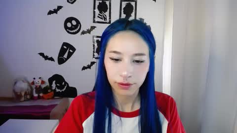 Maca online show from October 8, 2025, 3:09 pm