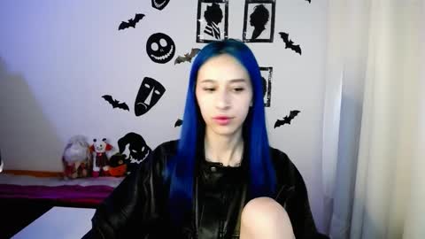 Maca online show from October 15, 2025, 9:48 pm