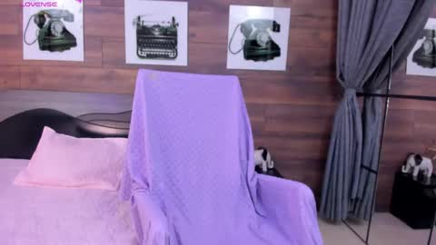 Snapshot of dakotadesire_10 chatting on May 18, 2026, 8:03 pm Sammy online show from May 18, 2026, 8:03 pm