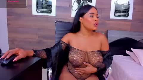 Snapshot of dakotadesire_10 chatting on July 1, 2026, 7:24 pm Sammy online show from July 1, 2026, 7:24 pm