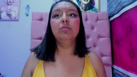 Mariana online show from November 27, 2025, 6:32 pm