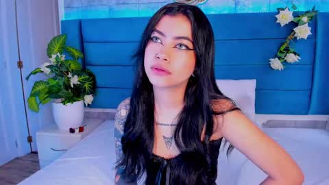 Snapshot of dakottahill chatting on February 18, 2025, 2:16 pm   online show from February 18, 2025, 2:16 pm