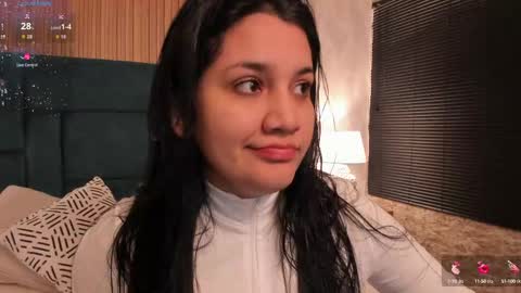 Snapshot of dalia_alissa chatting on October 15, 2025, 12:16 pm Violeta online show from October 15, 2025, 12:16 pm