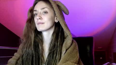 Dalia  online show from January 16, 2025, 10:10 am