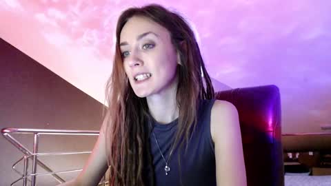 Dalia  online show from February 13, 2025, 1:15 pm