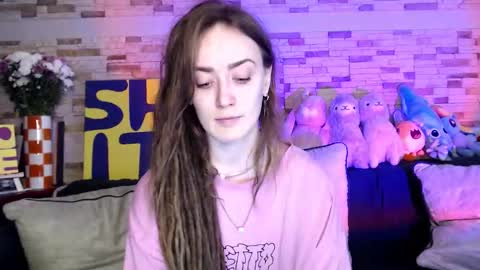 Dalia  online show from October 17, 2025, 9:34 am