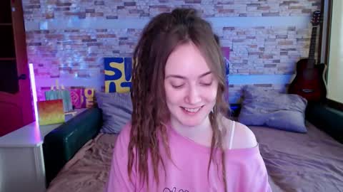 Snapshot of dalia_peach chatting on March 29, 2026, 10:37 am Dalia online show from March 29, 2026, 10:37 am