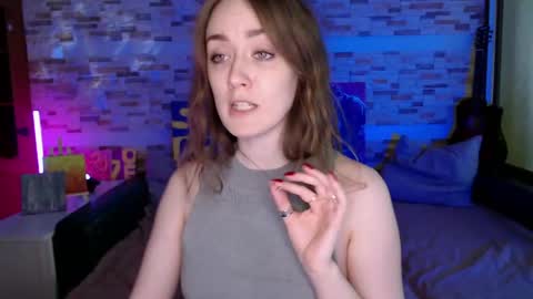 Snapshot of dalia_peach chatting on April 19, 2026, 10:03 am Dalia online show from April 19, 2026, 10:03 am