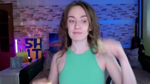 Dalia  online show from June 23, 2026, 11:19 am