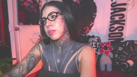 dalia_vorhees online show from April 21, 2026, 1:42 am