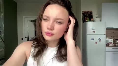 Jenny online show from May 28, 2026, 10:34 am