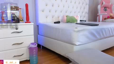 Dalia online show from December 12, 2024, 2:26 am