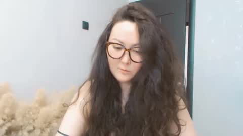 Snapshot of dalidayes chatting on June 6, 2026, 6:18 am Dali online show from June 6, 2026, 6:18 am