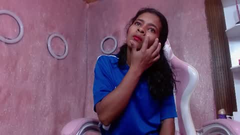 dalila online show from July 10, 2026, 7:27 pm