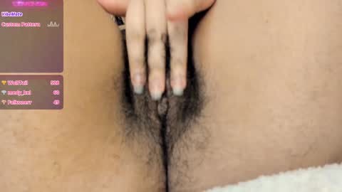 dalila online show from January 9, 2025, 8:55 am