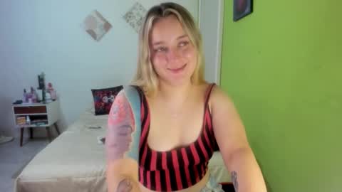 Dalila online show from November 17, 2025, 5:13 am