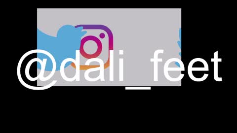 Snapshot of dalila_oficials chatting on May 14, 2026, 10:33 am online show from May 14, 2026, 10:33 am