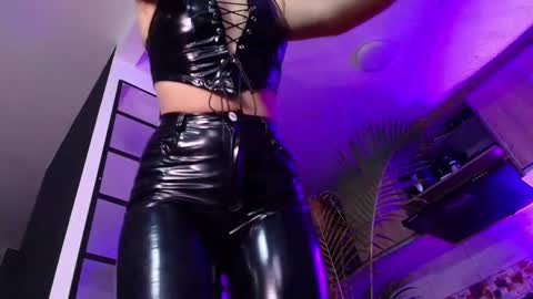 Dalila online show from October 4, 2025, 11:30 am