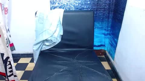  Dalilah  online show from October 12, 2025, 3:33 pm