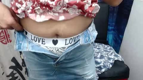  Dalilah  online show from November 1, 2025, 3:03 pm