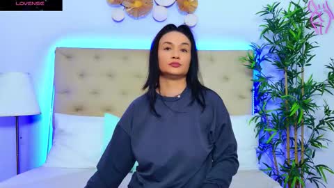 daliyaa_ online show from October 21, 2025, 11:55 am