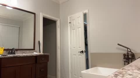 dallasjmg online show from February 13, 2025, 3:29 am