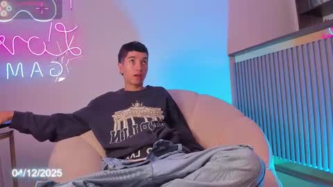 Dallen Grant online show from December 4, 2025, 12:36 pm