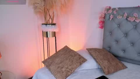 Dalyla online show from January 18, 2026, 1:04 pm