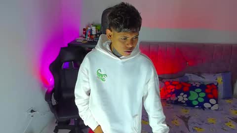 Snapshot of damar_felipe chatting on March 27, 2026, 1:22 am damar_felipe online show from March 27, 2026, 1:22 am