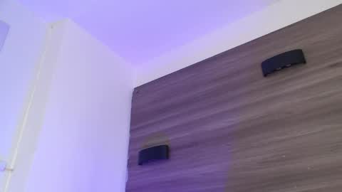         online show from March 4, 2026, 5:13 am