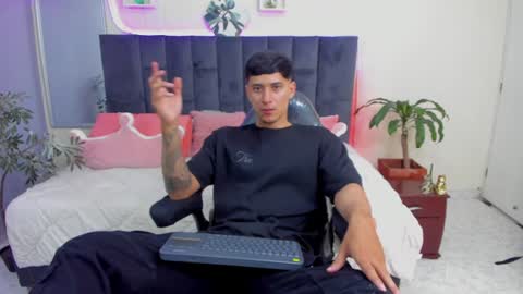 DAMIAN online show from January 12, 2025, 3:57 pm