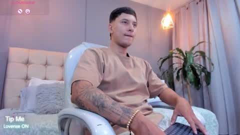 DAMIAN online show from September 23, 2025, 10:29 am