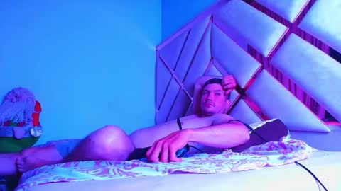 damian online show from November 1, 2025, 4:25 am