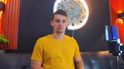 Damian Oliver online show from March 10, 2025, 9:21 am