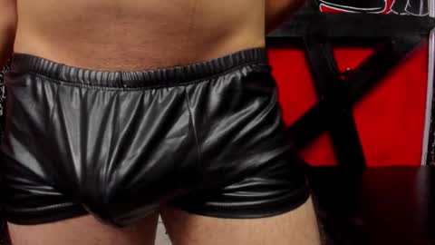 damian_and_tiana online show from February 3, 2026, 6:40 am